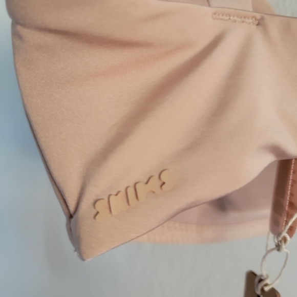 Skims Wireless Form T-Shirt Bra Size 34DD Mica Demi Coverage Seamless NWT - Picture 6 of 6